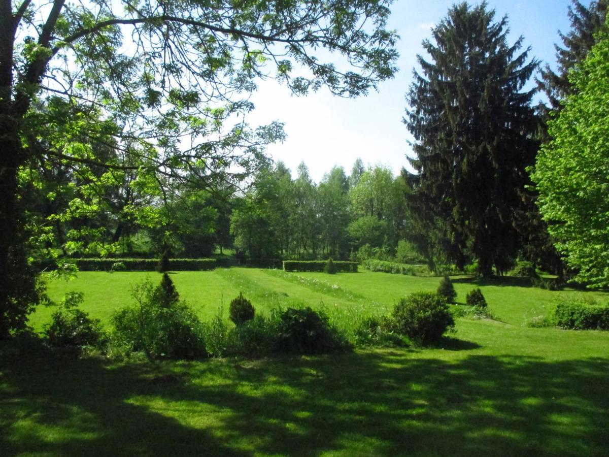 Gartenzimmer Im Schloss Neuhausen Neuhausen  Dış mekan fotoğraf
